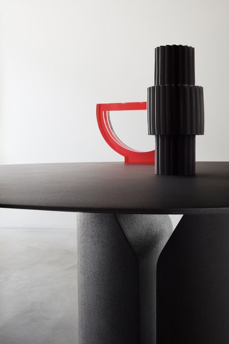 Jean Nouvels Tisch „NVL“ für MDF Italia
