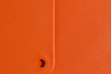 Update für einen Klassiker: „Eames Plastic Chair RE“