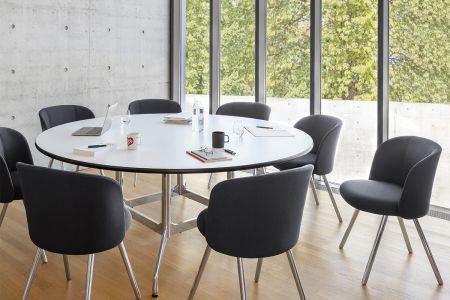 Richtig komfortabel: „Mikado“ von Vitra