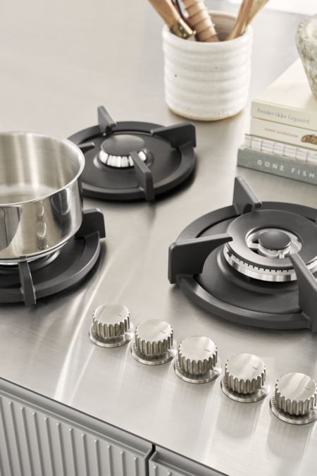 Neu in unserem Showroom: Die Vipp Küche V3