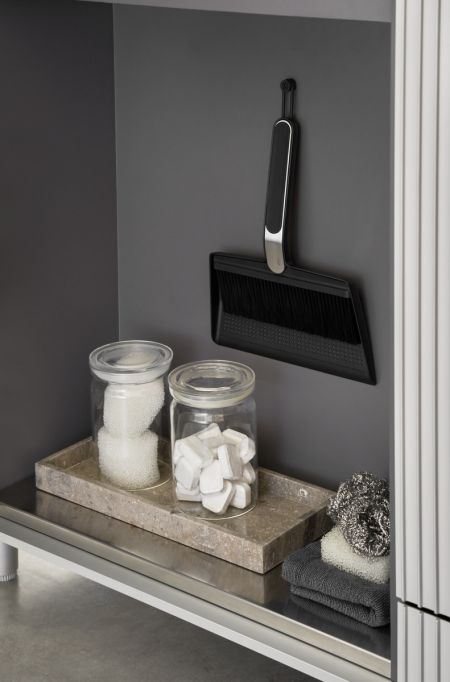 Neu in unserem Showroom: Die Vipp Küche V3