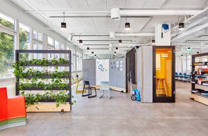 Dancing Wall 2 und Dancing Station