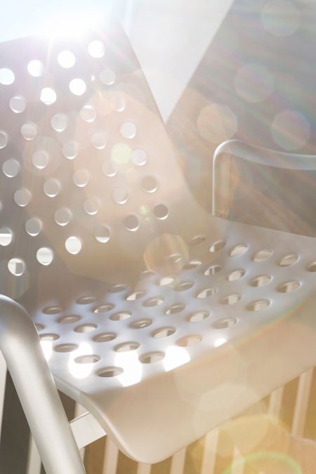 Landi Chair (© Vitra)