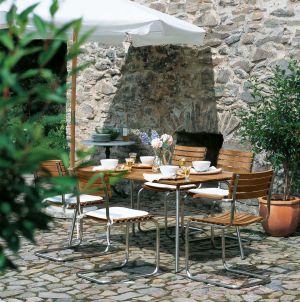 Thonet