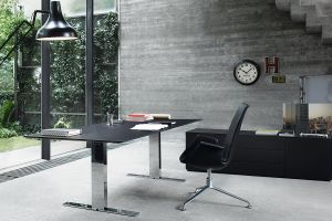 Walter Knoll