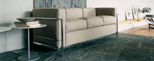 Sofa LC2 (© Cassina)