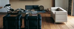 Sofa und Sessel LC2 (© Cassina)