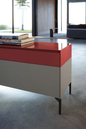 Sideboard Nex  (© Piure)