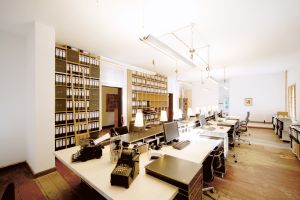 Regal FNP, Sonderanfertigungen (© J&auml;ger&J&auml;ger)