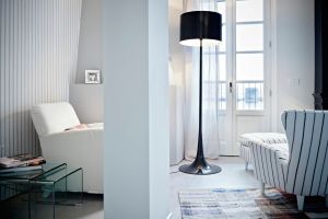 Stehleuchte Spun Light (© Flos)
