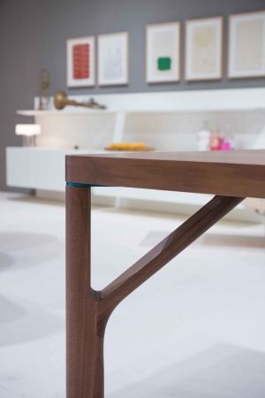 Tisch My (© Zoom by Mobimex)