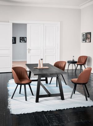 Tisch Cantina (© Janua)