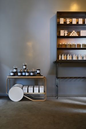 Tea Trolley (© Artek)