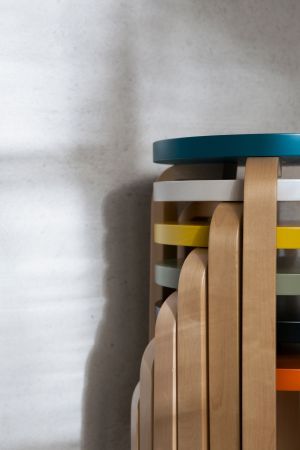 Hocker 60 (© Artek)