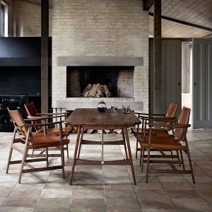 Carl Hansen & Søn