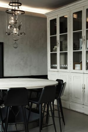 Barhocker Spine Kollektion (© Fredericia)
