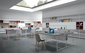 Regal Minima 3.0, Workstation 20.Venti, St&uuml;hle Flow Colour (© MDF Italia)
