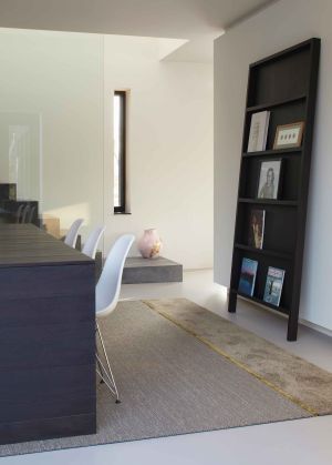 Connect (© Carpet Sign)