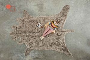 Roadkill Bull (© Carpet Sign)
