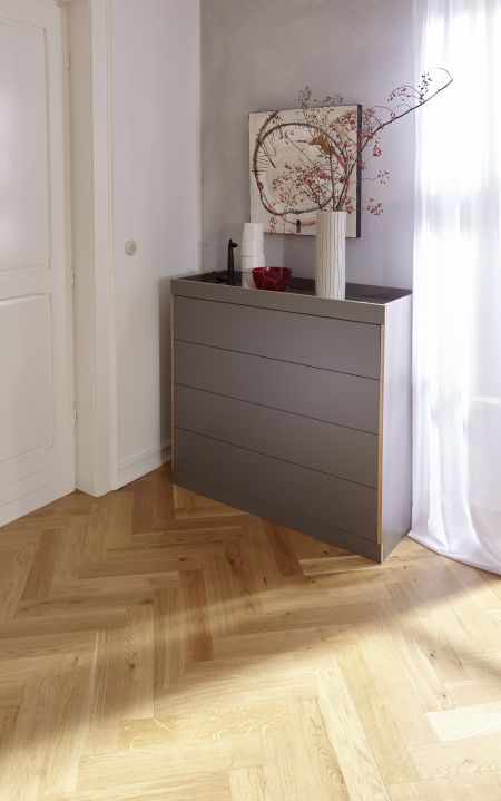 Sideboard Flair (© kaschkasch)