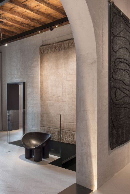 Showroom (© CC-Tapis / Federico Torra)