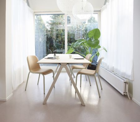 Tisch Joy (© Arco)