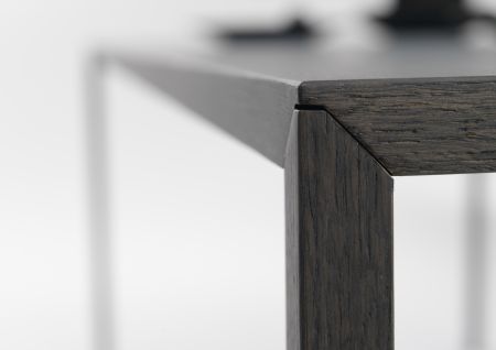 Tisch Slim (© Arco)