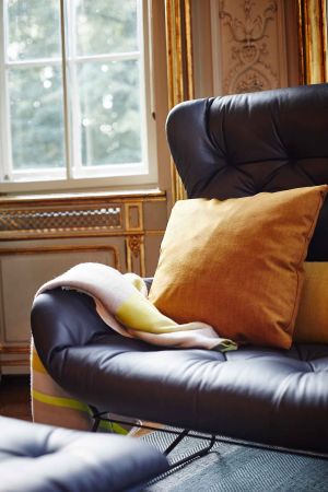Leya Wingback Chesterfiel (© Freifrau)