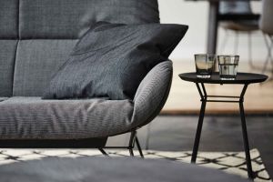 Leya Wingback Couch (© Freifrau)