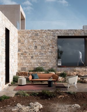 Sofa+Sessel Tuile (© Kristalia)