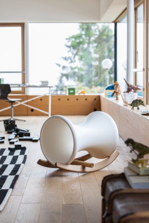 "Schaukelpferd" Rocker (© Richard Lampert)