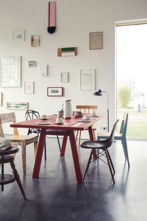 Tisch Stijl (© Richard Lampert)