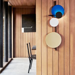 Planet Lamp (© Please wait to be seated)