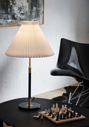 Model 352 (© Le Klint)