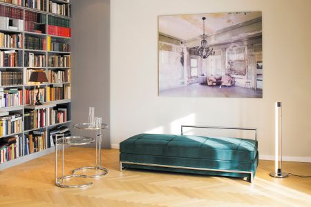 Adjustable Table - Hersteller ClassiCon authorised by The World Licence Holder Aram Designs Ltd. (© Elias Hasso)