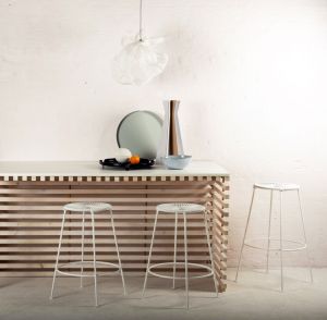 Barstool (© OK Design)