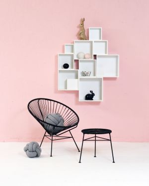 Acapulco Chair & Centro Hocker (© OK Design)