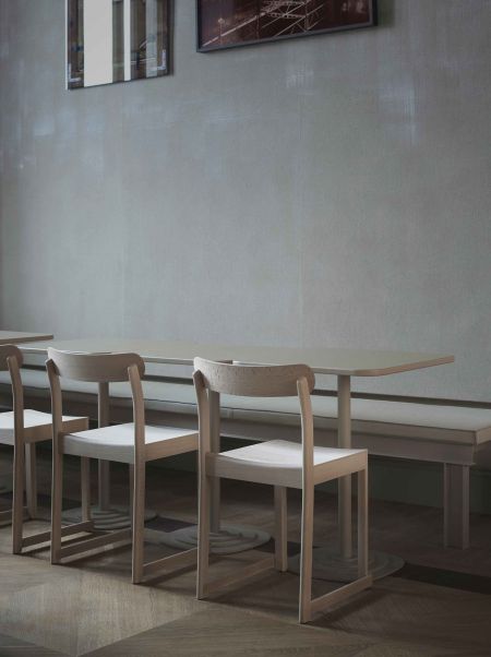 Atelier Chair (© Artek (Pia Ulin))
