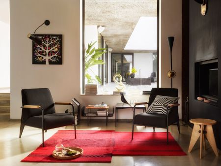 Sessel Fauteuil De Salon, Hocker Tabouret Solvay (© Vitra)