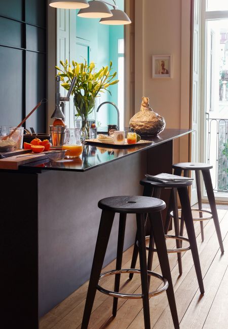 Barhocker Tabouret Haut (© Vitra)