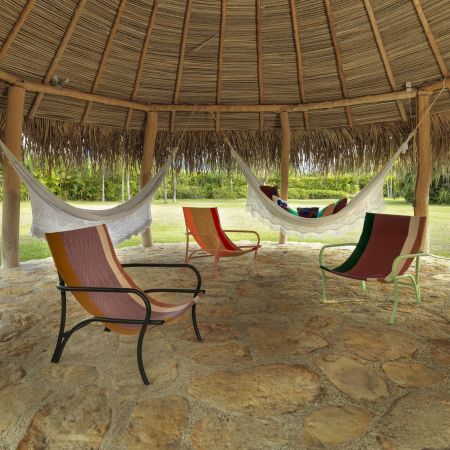 Loungechair Maraca,  (© Ames)