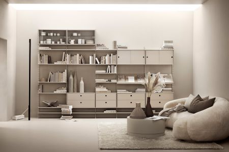 Die Geschichte hinter dem „String“-Regal (© String Furniture)