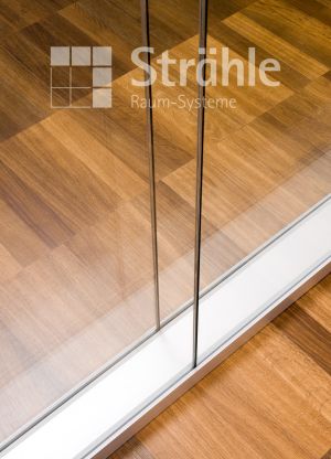 Trennwandsystem 3500 (© Hubert Fotodesign)