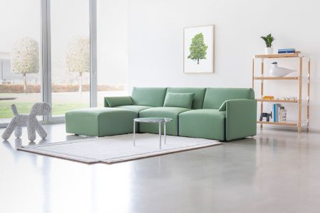 Costume Sofa (© Magis)
