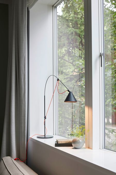 Ayno Tischleuchte (© Midgard)