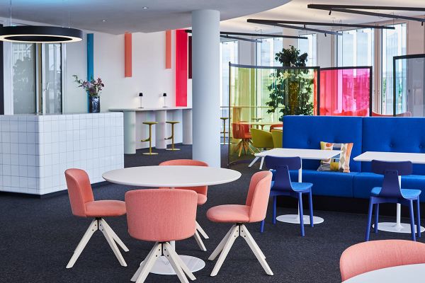 Coffee und Work Lounge in der Hafencity