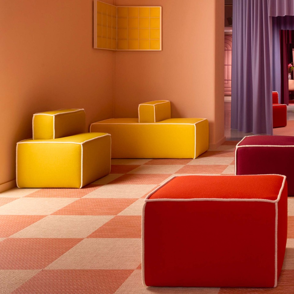 johanson-design-sketch-pouf-ambiente-2000