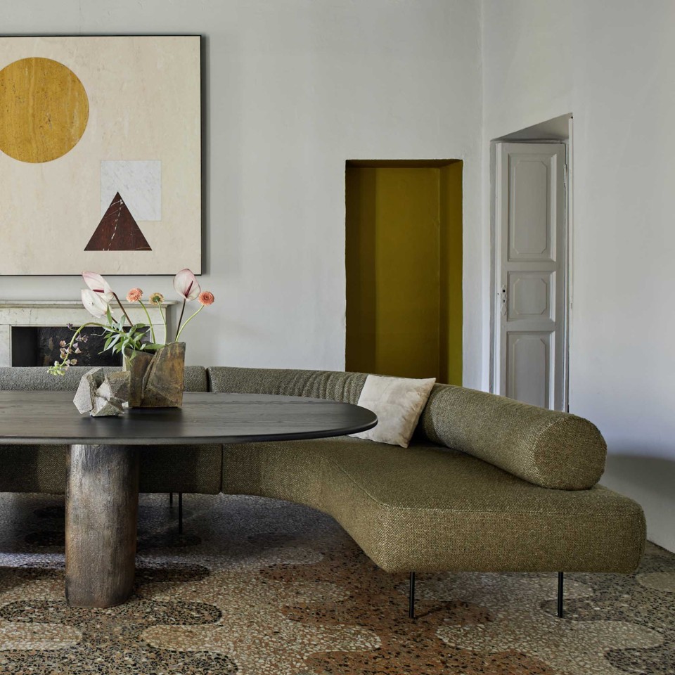 more-onda-diningsofa-2000