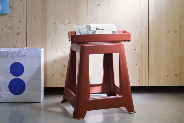 Chap_Hocker_Vitra-Office-Tool.jpg