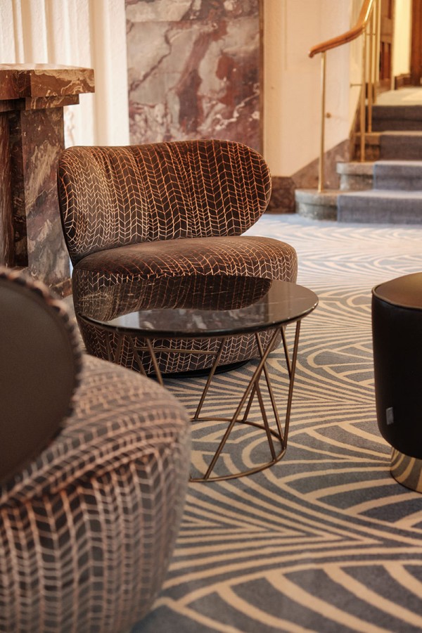 Fraser-Suites-Hamburg-CreditsChristianKretschmarfürJOI-Design_(11)-gaertnermoebel.jpg